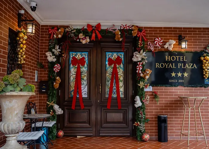 Hotell Royal Plaza 3*