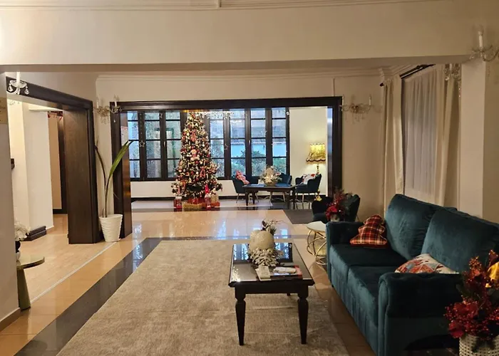 Royal Plaza Hotell 3*